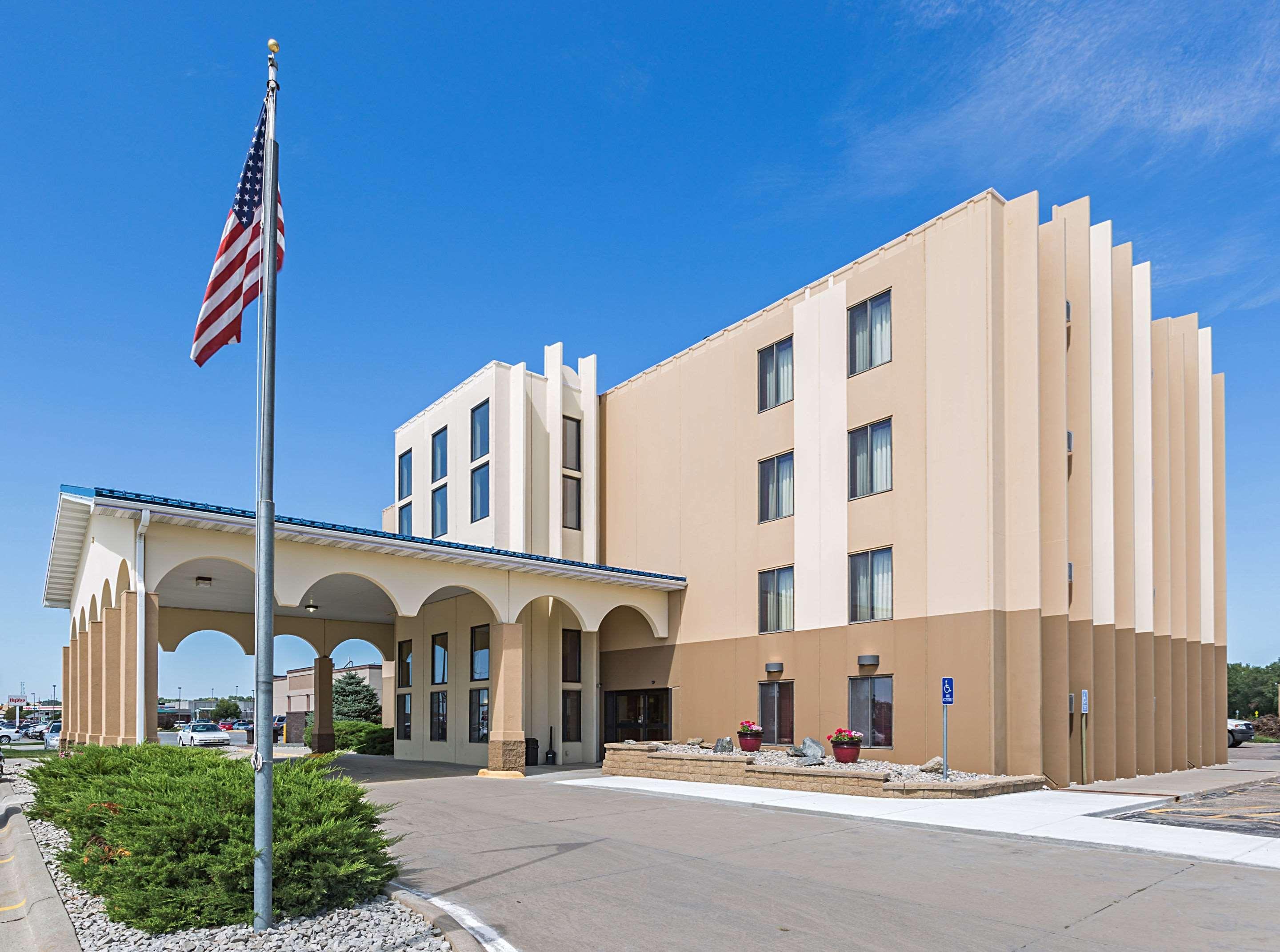 Rodeway Inn Норфолк Екстериор снимка